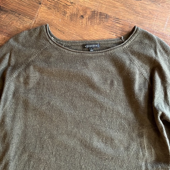 Staccato dark green sweater - Picture 2 of 11